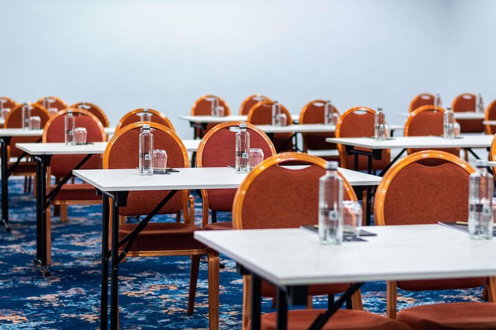 Meeting 222 of 263
