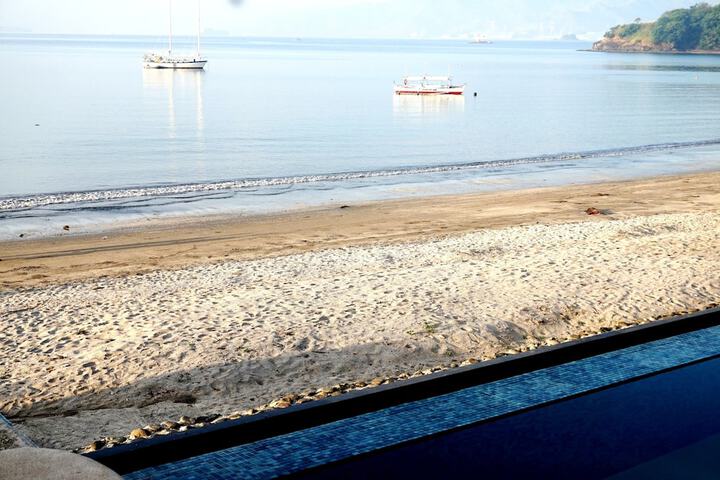 Beach 58 of 62