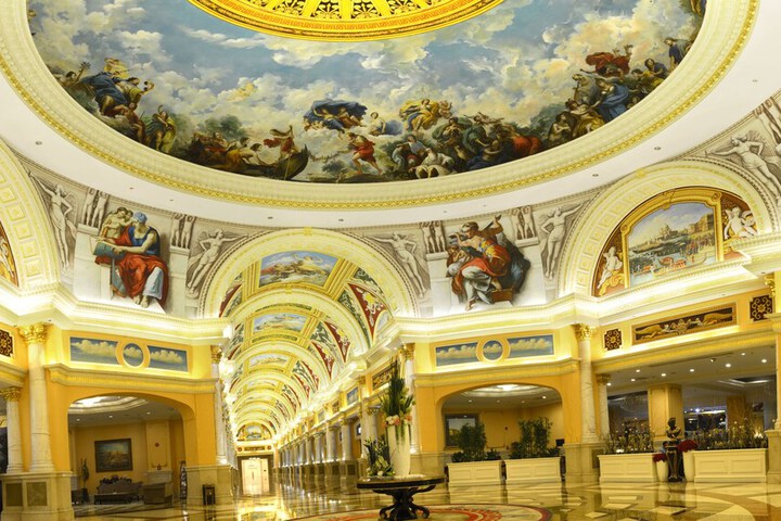 Guest Lobby