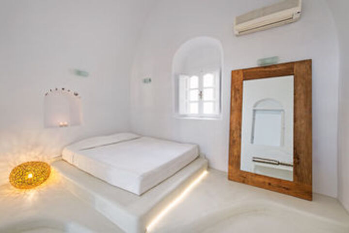 Room 7 of 23