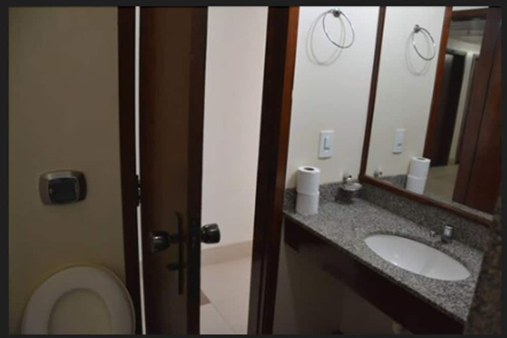 Clean Restrooms