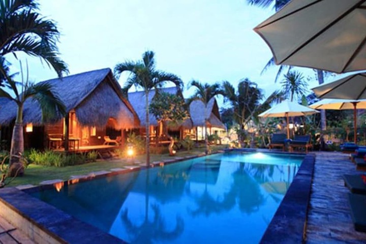 Pools & Facilities