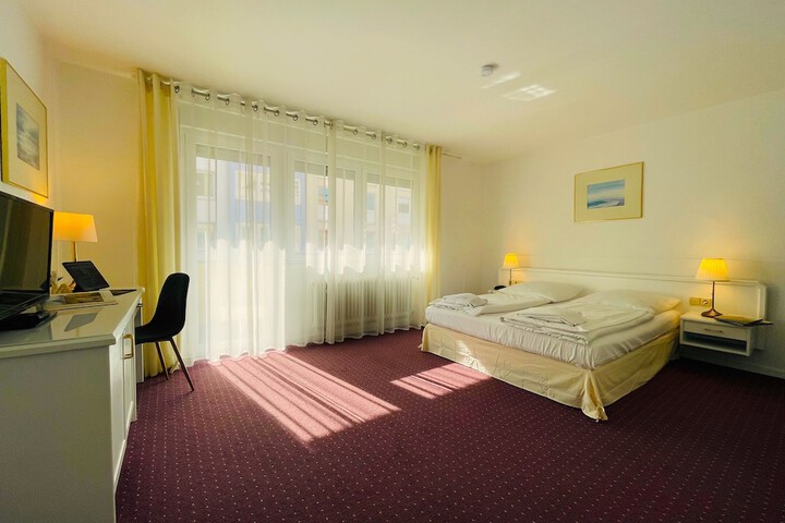 Room 39 of 75