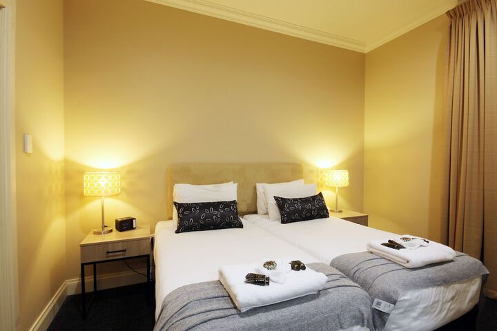 Room 2 of 23