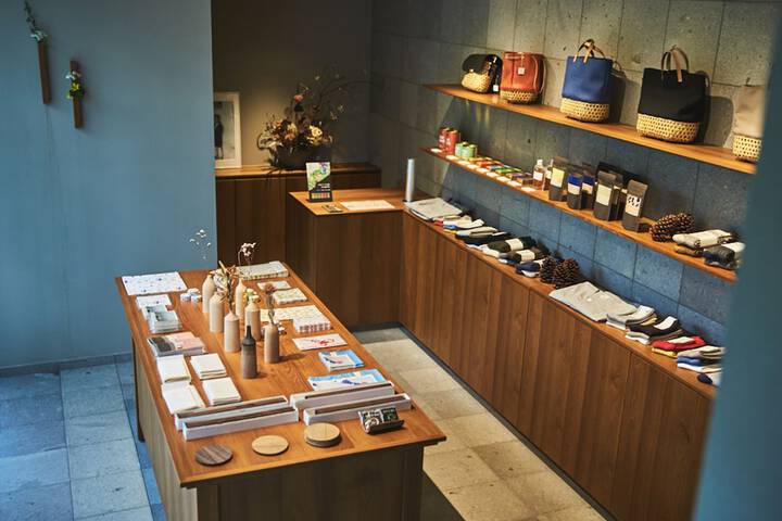 Gift shop