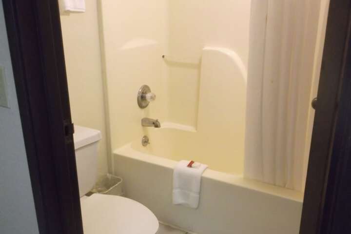 Room 20 of 36