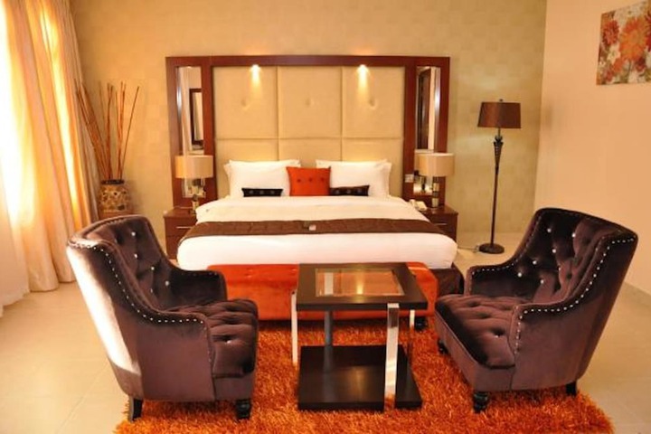 Room 7 of 31