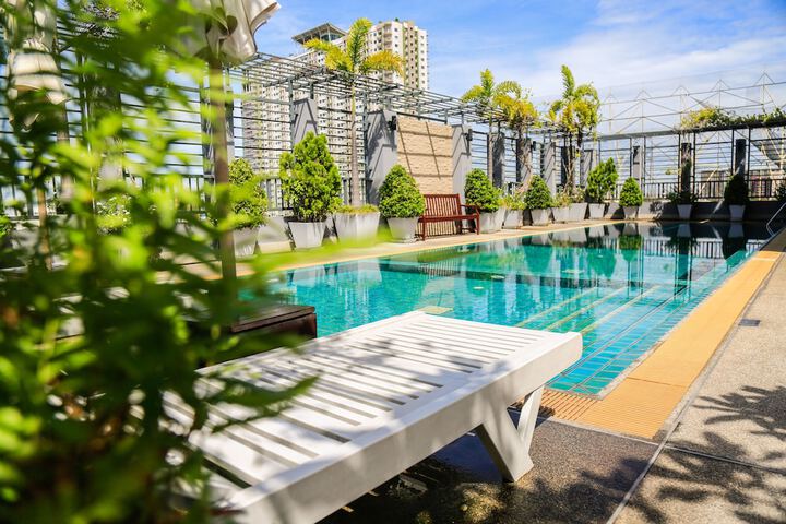 Pool 55 of 78