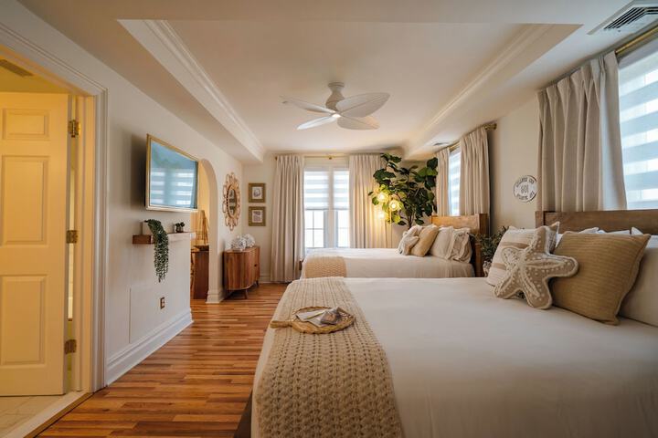 Room 14 of 148