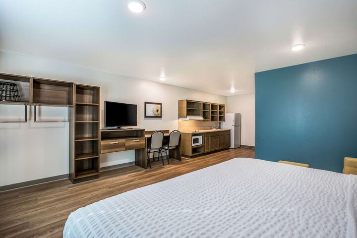 Room 17 of 48