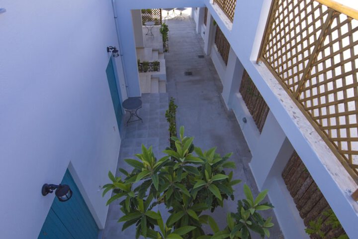 Property Grounds 30 of 79