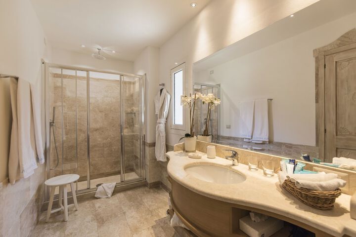 Bath Photo