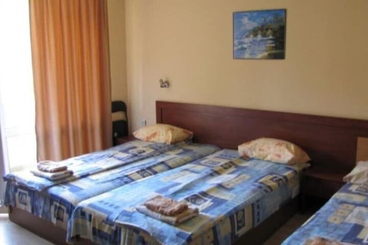 Photo 7