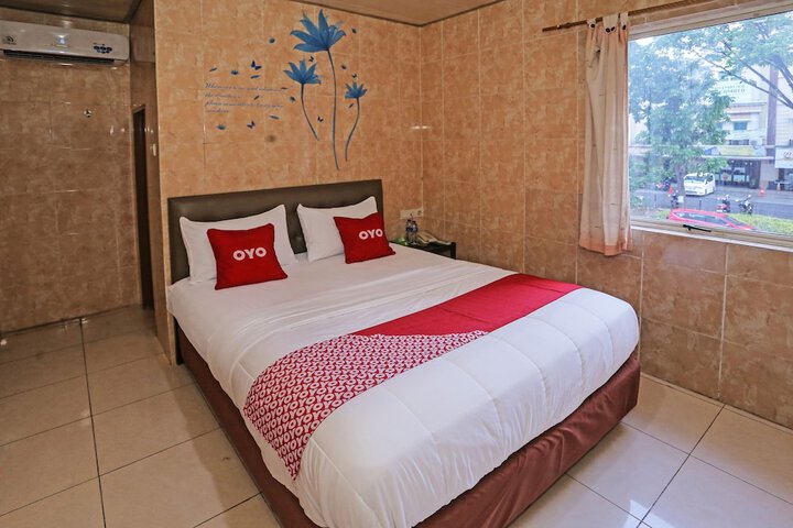 Room 16 of 23