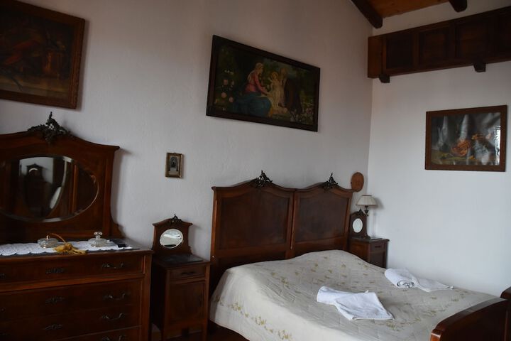 Room 7 of 39