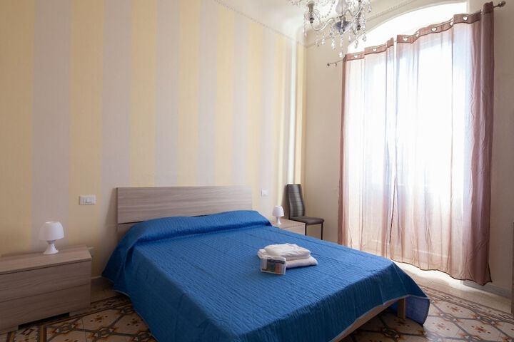 Room 3 of 17