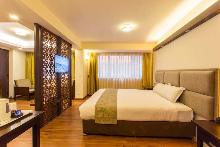Room 20 of 82