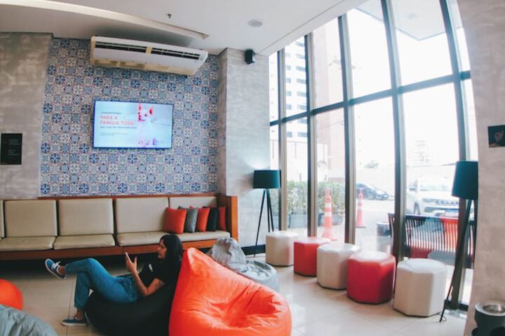 Lobby sitting area