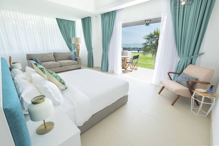 Room 2 of 86