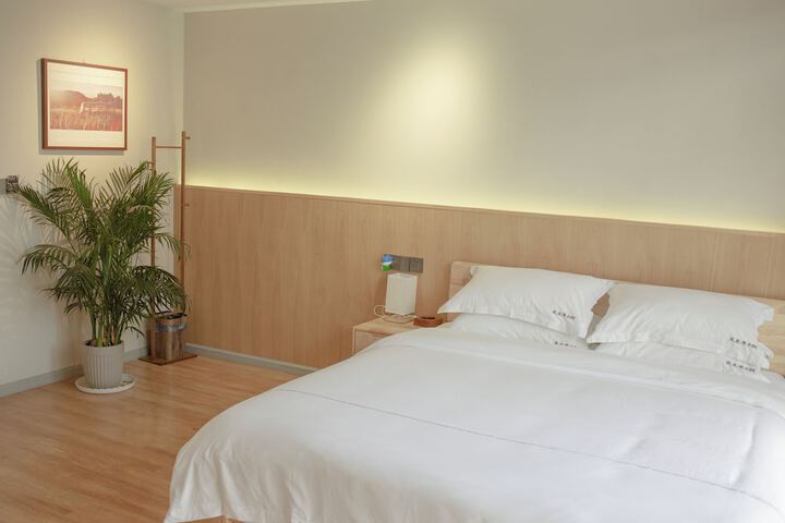 Room 20 of 131