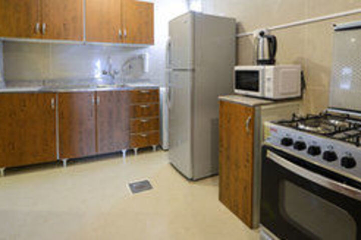 Room 32 of 38