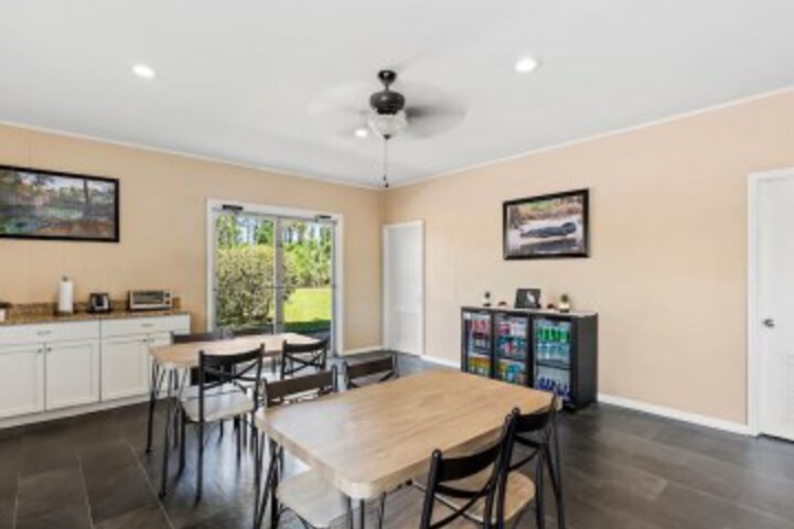 Breakfast/Coffee Service 39 of 52