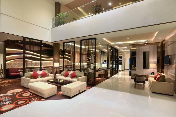 Lobby Photos