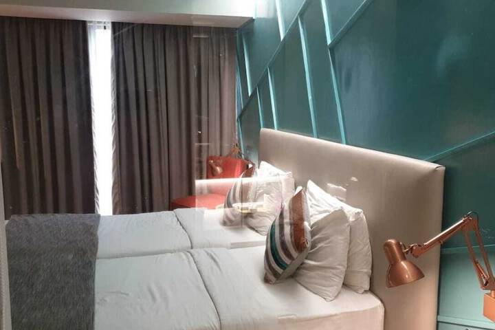Room 7 of 23