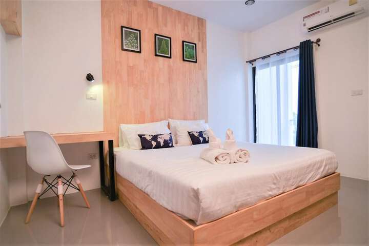 Room 20 of 65