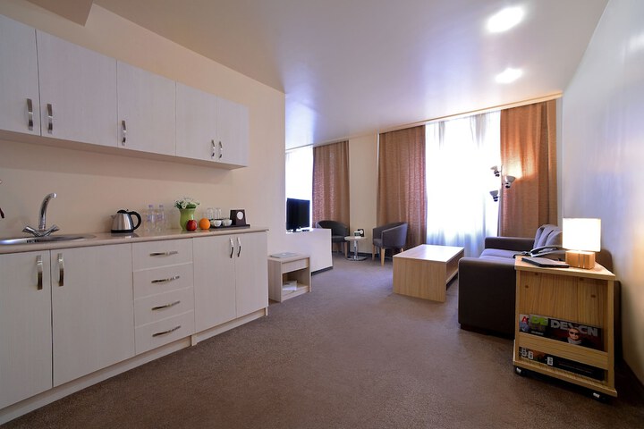 Room 38 of 60