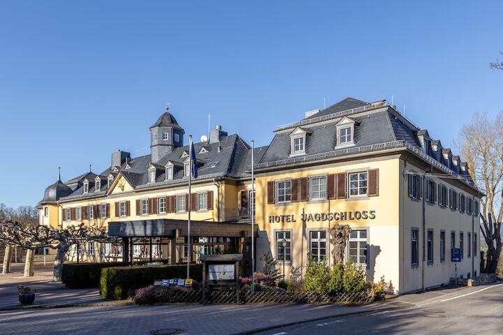 Hotel 101 of 102