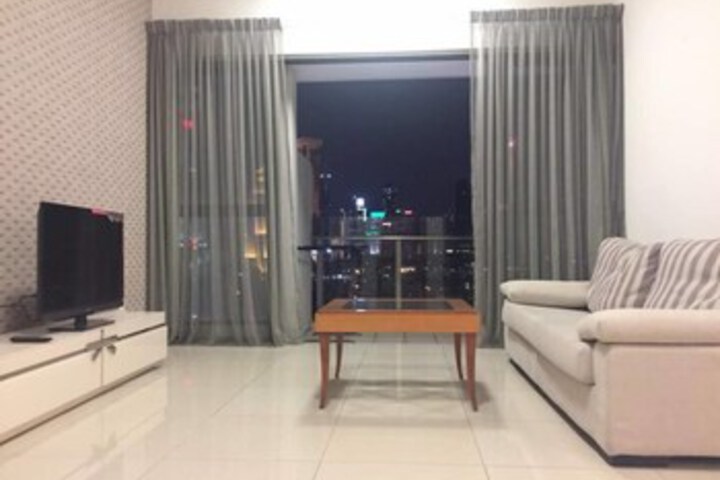 Room 3 of 6