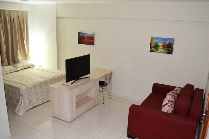Room 3 of 39