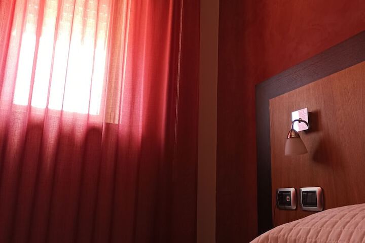 Room 30 of 83