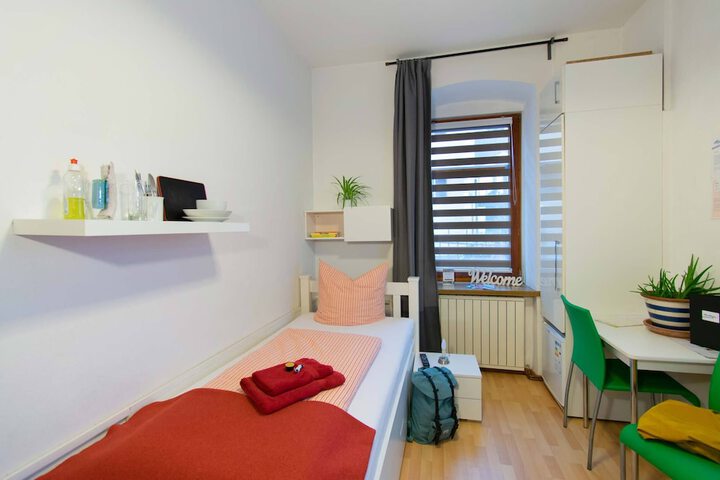 Room 5 of 53