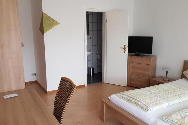 General 2 of 24