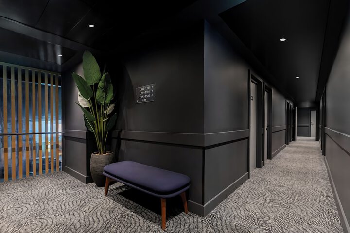 Ballroom/Hall 14 of 23