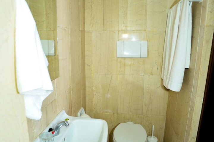 Room 82 of 130