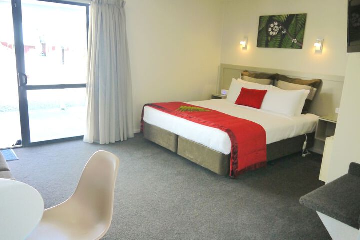 Room 25 of 188