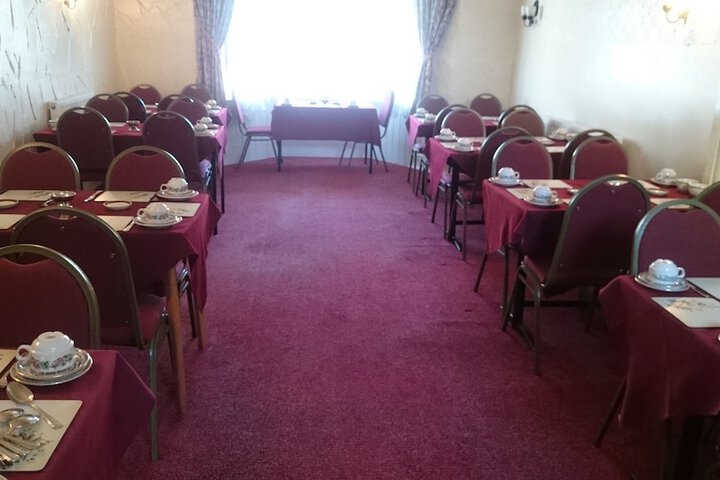 Dining 102 of 109