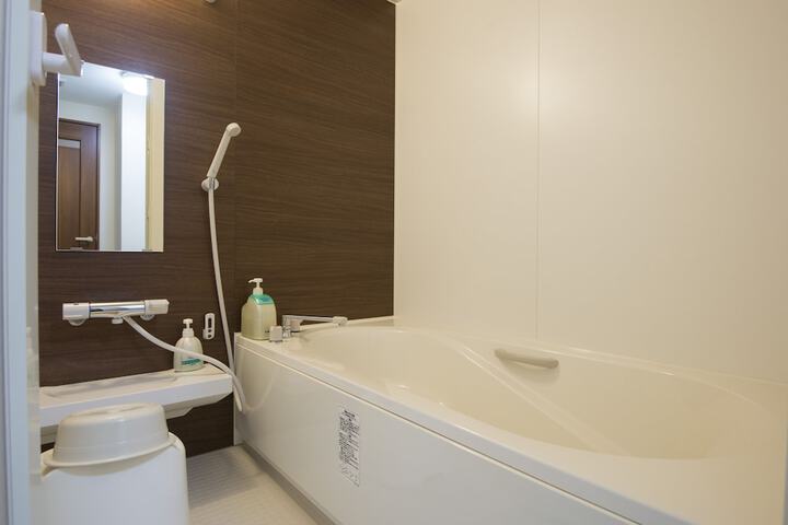 Bath Interior