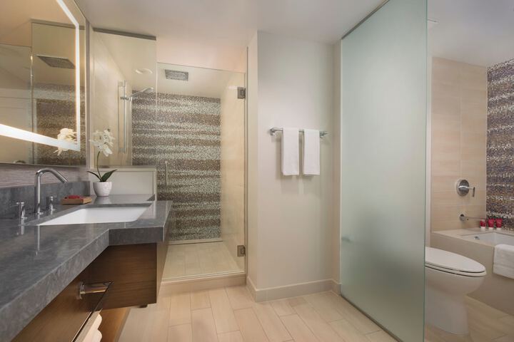 Room 45 of 125