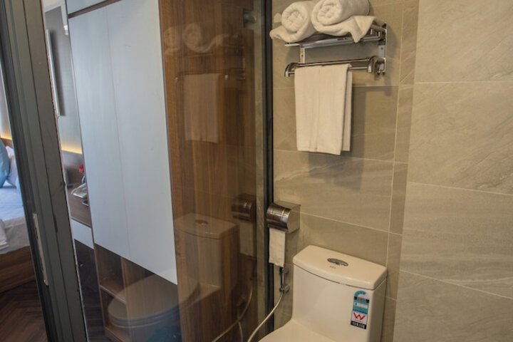 Room 65 of 75