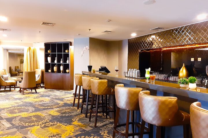 Hotel Interior 4 of 36