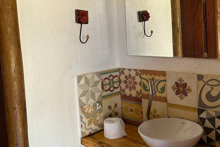 Room 14 of 28