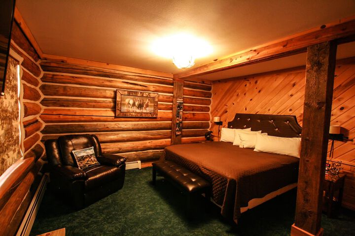 Judith Mountain Lodge in Lewistown, MT
