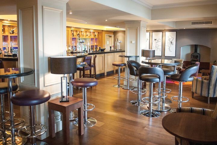 Lounge 59 of 68