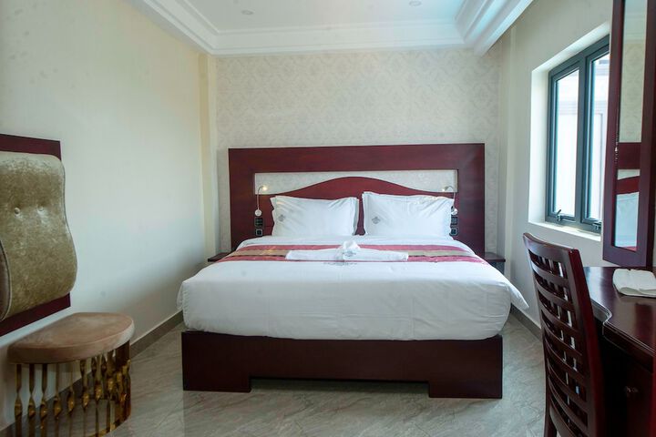 Room 5 of 45