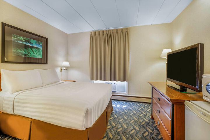 Room 55 of 108