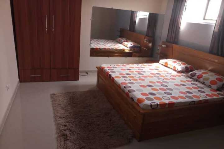 Room 17 of 19